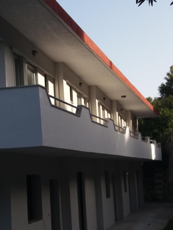 Rodakino Βay Exterior photo